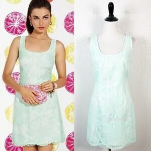 Lilly Pulitzer Womens Lonnie Iridescent Daisy Lace Shift Dress in Sand Bar‎ Blue